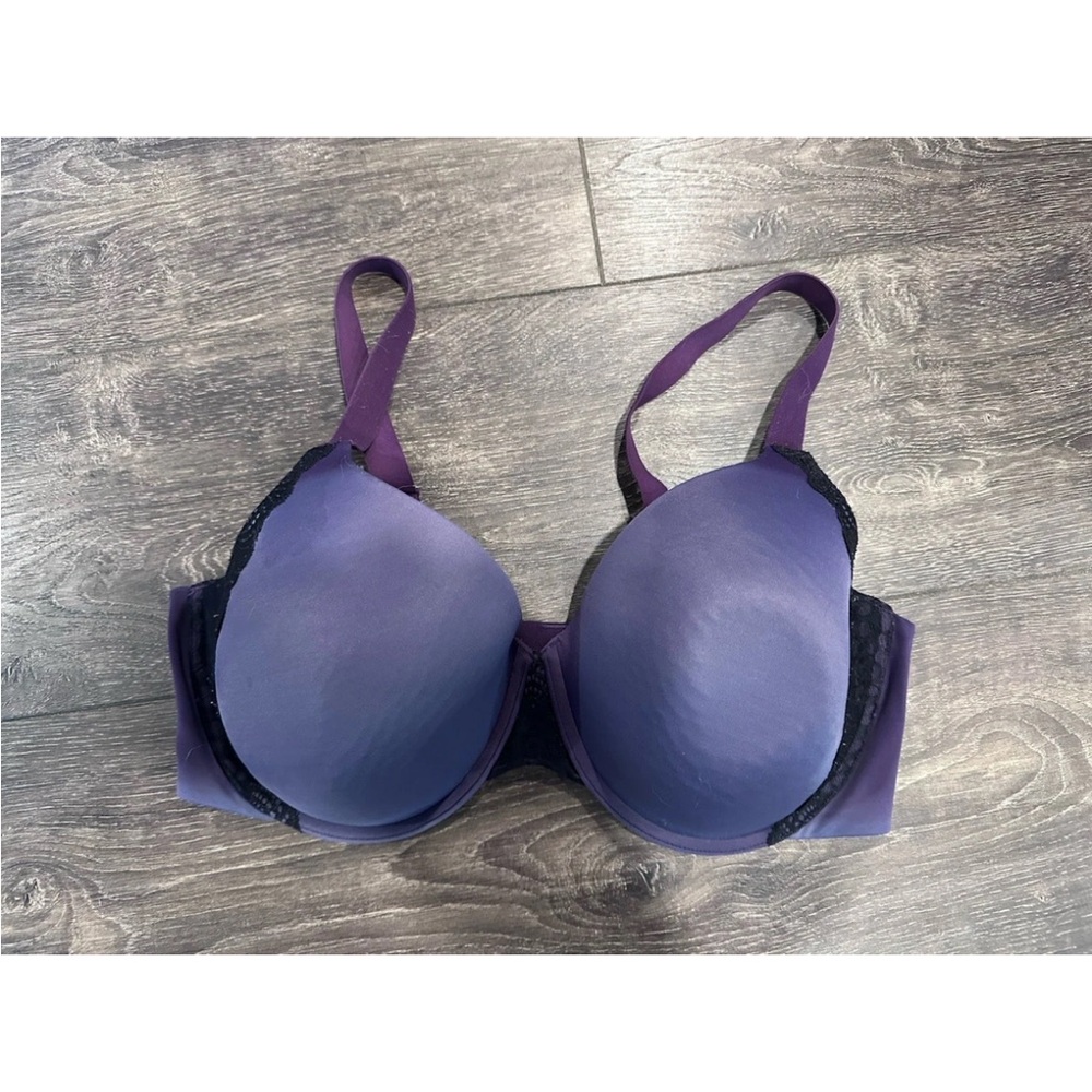 Vanity Fair Women's Bra Purple w/lace padded & underwire 75260, size 38DD